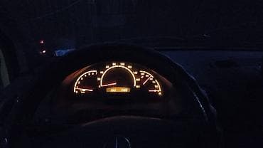 Транспорт: Жеңил жүк ташуучу унаа, Mercedes-Benz, 2 т, Колдонулган — 1