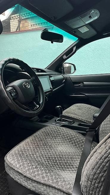 на прадо и жх: Toyota Hilux: 2022 г., 4 л, Автомат, Бензин, Пикап — 10