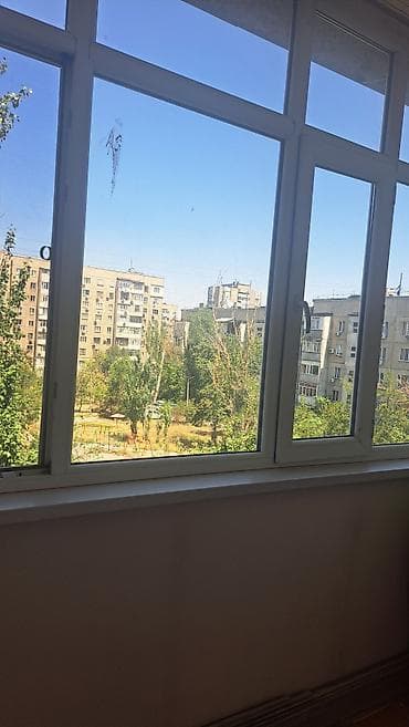 срока кж: 3 комнаты, Восток-5 мкр Собственник, Семейным, от 1 месяца, от 3 месяцев, от 6 месяцев — 3