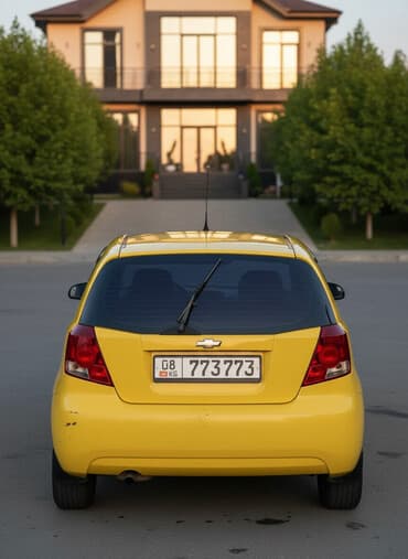 Chevrolet Aveo: 2005 г., 1.2 л, Механика, Бензин, Хэтчбэк