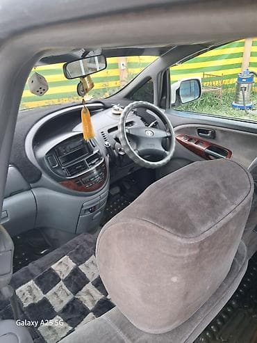 mini kuper: Toyota Estima: 2002 г., 3 л, Автомат, Газ, Минивэн — 3