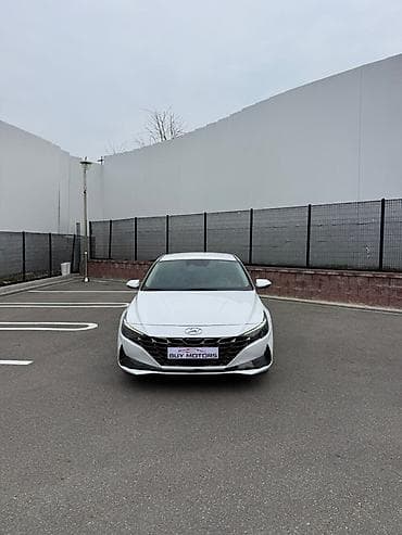 Hyundai Avante: 2021 г., 1.6 л, Автомат, Бензин, Седан