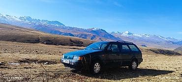 Volkswagen Passat: 1989 г., 1.8 л, Механика, Бензин, Универсал — 3