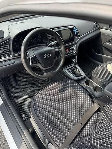 аудио техника: Hyundai Avante: 2016 г., 1.6 л, Бензин, Седан — 7