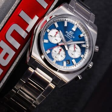 Edifice EFB-730D Функции : секундомер, дата, подсветка стрелок;