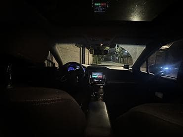 hybrid: Toyota RAV4: 2019 г., 2.5 л, Автомат, Гибрид, Кроссовер — 7