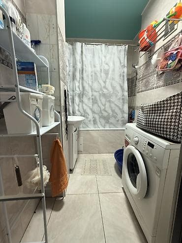 Квартиры: 3 комнаты, 62 м², Центральная мечеть 105 серия, 2 этаж, Косметический ремонт — 10
