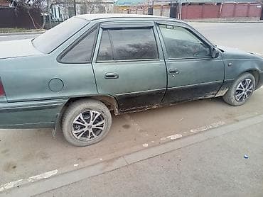 Продажа авто: Легковой автомобиль седан, 4 двери, передний привод. Основное: - — 6