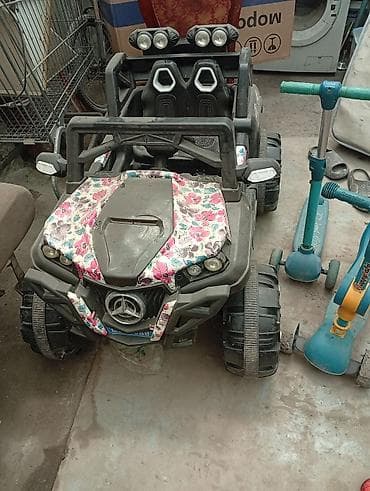 Детский транспорт: Детский электромобиль-внедорожник 4x4 - Двухместная модель с посадкой — 3