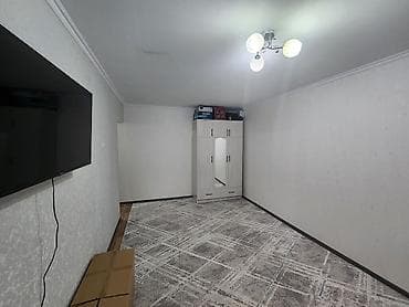 8 мкрн: 1 комната, 32 м², 104 серия, 2 этаж, Косметический ремонт — 1