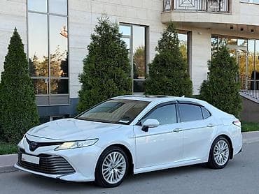 camry 5: Toyota Camry: 2017 г., Гибрид, Седан — 2