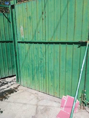 гараж гск: Продаётся частный дом с двором и воротами. - Участок с широкими — 4