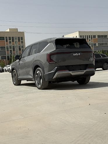 авто лизинк бишкек: Kia EV5: 2024 г., 0.1 - engine capacity л, Автомат, Электромобиль, Кроссовер — 4