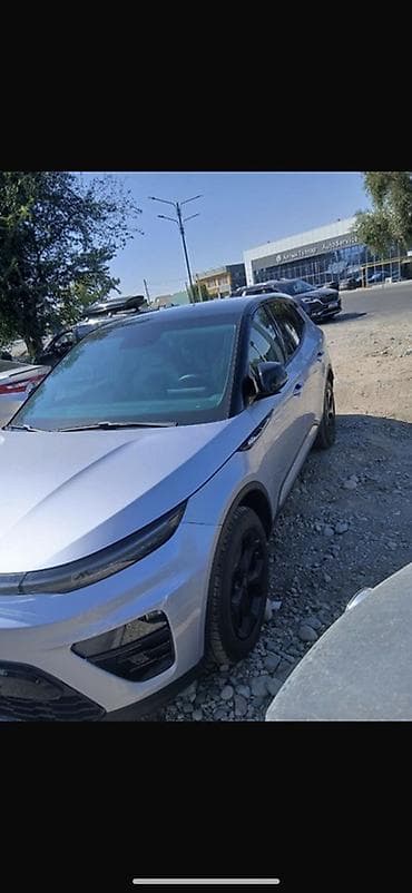 wuling mini ev: Roewe : 2023 г., Электромобиль, Кроссовер — 3