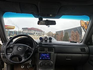 крышка субару: Subaru Forester: 2003 г., 2 л, Ручные, Бензин, Универсал — 4