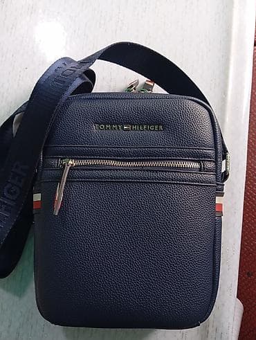 Сумка через плечо Tommy Hilfiger - Компактная мужская/унисекс сумка