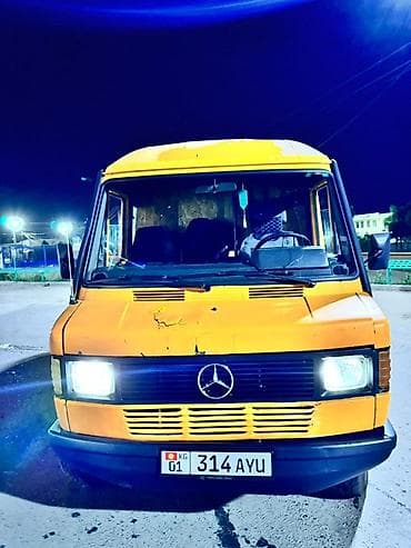 01: Mercedes-Benz T1: 1992 г., Фургон — 1