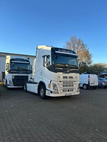 покрышка для трактора: Тягач, Volvo, 2019 г., Без прицепа — 2