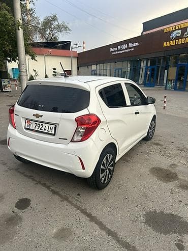 Chevrolet Spark: 2020 г., 1 л, Автомат, Бензин, Хэтчбэк — 5