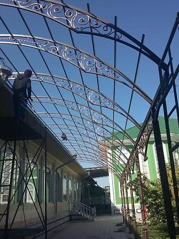 кухонные гарнитуры б: Навес, Арочный, Металл, Поликарбонат, Установка — 5