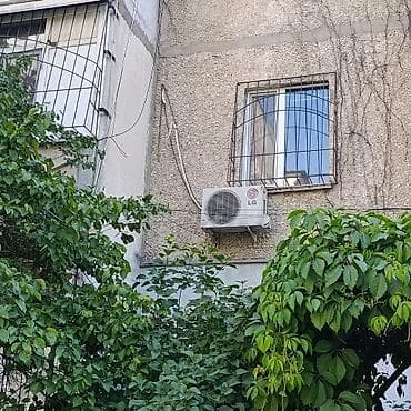 105: 1 комната, 35 м², 10 мкр 105 серия, 2 этаж — 5