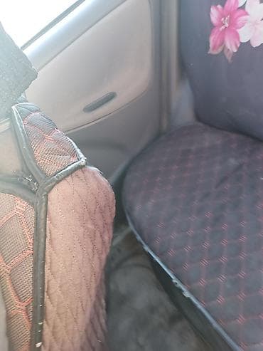 gac ayon s: Toyota Platz: 2000 г., 0.1 л, Автомат, Бензин, Седан — 8