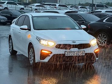 cera: Kia K3: 2021 г., Бензин, Седан — 1