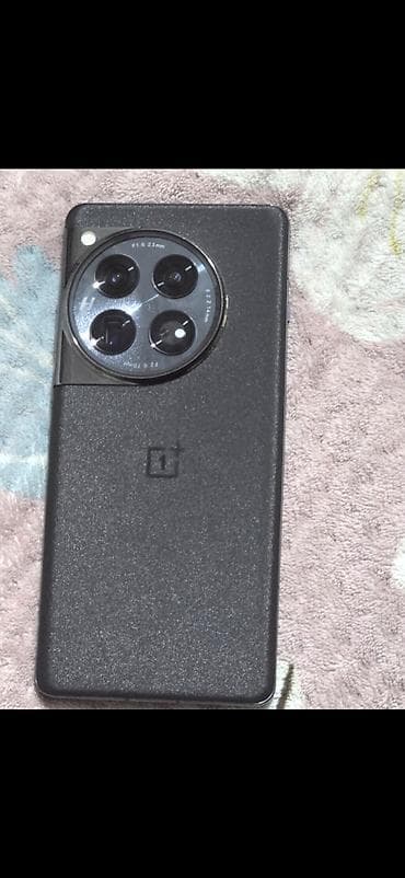 playstation 1: OnePlus 12, Б/у, 512 ГБ, цвет - Черный — 1