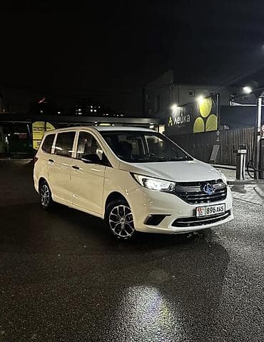 Changan Auchan A600 EV: 2019 г., Автомат, Электромобиль, Минивэн at lalafo.kg Changan Auchan A600 EV: 2019 г., Автомат, Электромобиль, Минивэн
