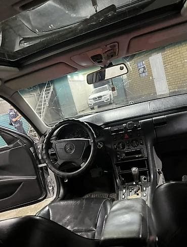 штатная магнитола соната: Mercedes-Benz E-Class: 1999 г., 2.4 л, Автомат, Бензин, Седан — 5