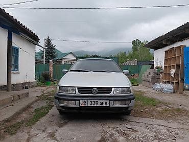 Продажа авто: Volkswagen Passat: 1995 г., 1.8 л, Механика, Газ, Седан — 2