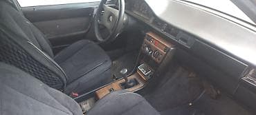 вольво 850: Mercedes-Benz W124: 1988 г., 2.3 л, Механика, Бензин, Универсал — 7