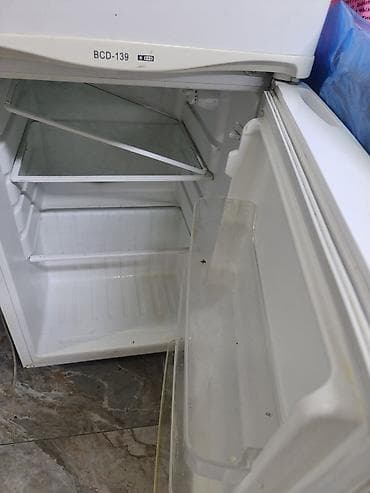 fridge: Холодильник Avest, Двухкамерный — 3