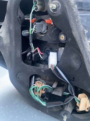 б у набор ключей: Задний правый стоп-сигнал Toyota 2004 г., Б/у, Оригинал, Япония — 1