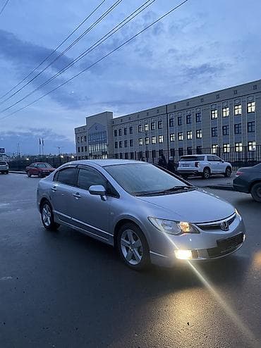 h rv: Honda Civic: 2007 г., 1.8 л, Бензин — 5