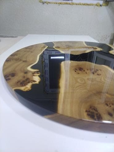 стол из эпоксидки: Журнальный стол из массива и эпоксидной смолы - Столешница — 4