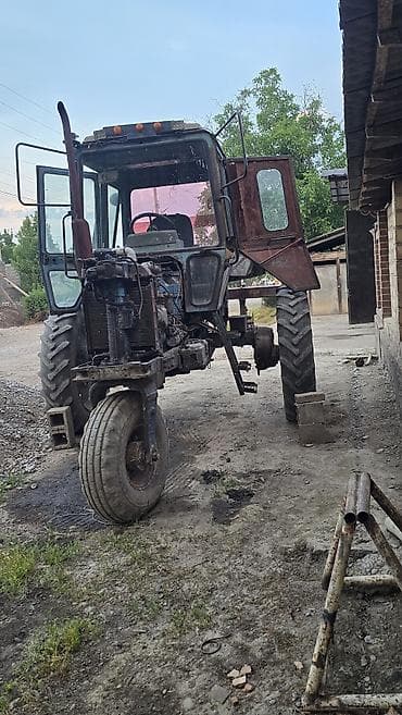 мтз 95: Трактор колёсный с кабиной + навесной культиватор Описание: - — 3