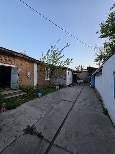 цены на недвижимость бишкек: Срочно!!! Продаётся два больших совмещённых дома из кирпича по цене — 3