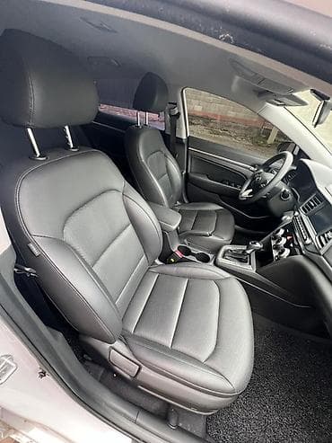 самсунг sm6: Hyundai Avante: 2019 г., 1.6 л, Автомат, Бензин, Седан — 6