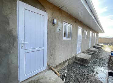 снять дом с бассейном на сутки в бишкеке: 2 комнаты, Собственник, Без подселения, С мебелью частично — 1