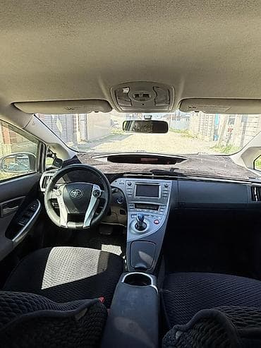 тайота пр: Toyota Prius: 2012 г., Гибрид, Лифтбек — 7
