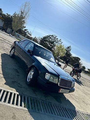 Mercedes-Benz W124: 1987 г., 0.2 л, Механика, Седан