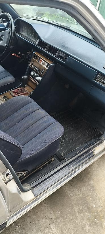 Унаа: Mercedes-Benz W124: 1988 г., 2.5 л, Кол менен иштөөчү, Дизель, Седан — 8