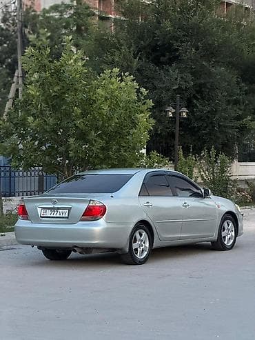 Транспорт: Toyota Camry: 2004 г., Автомат, Бензин, Седан — 2