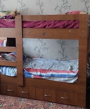 third edition solution: Двухъярусная кровать, Б/у, С выкатной системой — 3