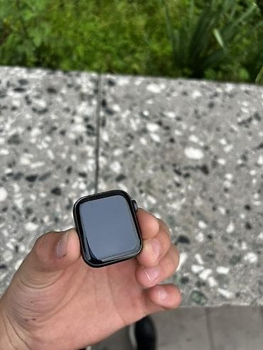 garmin fenix 5 цена: Apple Watch (корпус без ремешка) - Серия: выглядит как Apple Watch — 1