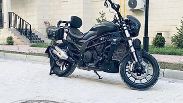 kruz: Марка: Benelli Модель: 502с Тип: Крузер Обьем: 500сс Год выпуска: 2019 — 5