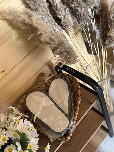 Комплекты столов и стульев: Сдается посуточно стильный модульный дом-студия из натурального дерева — 10