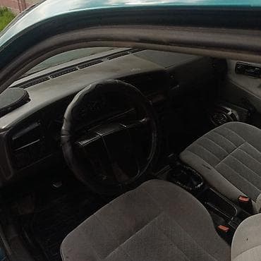 вальгусные шины: Volkswagen Passat Variant: 1990 г., 1.8 л, Ручные, Универсал — 4