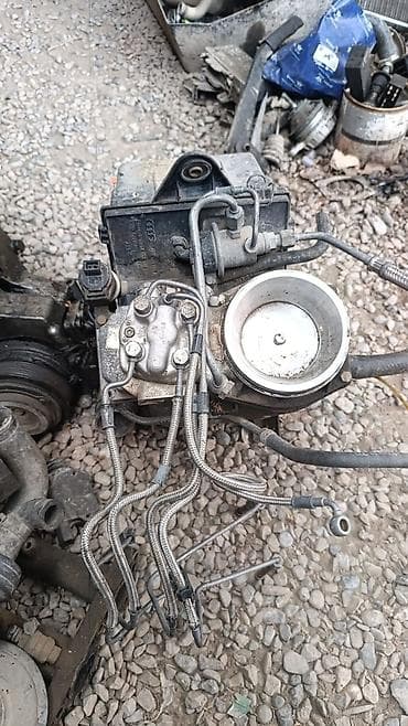 Гидроблок (электрогидравлический модуль) пневмоподвески Audi.об 1.8